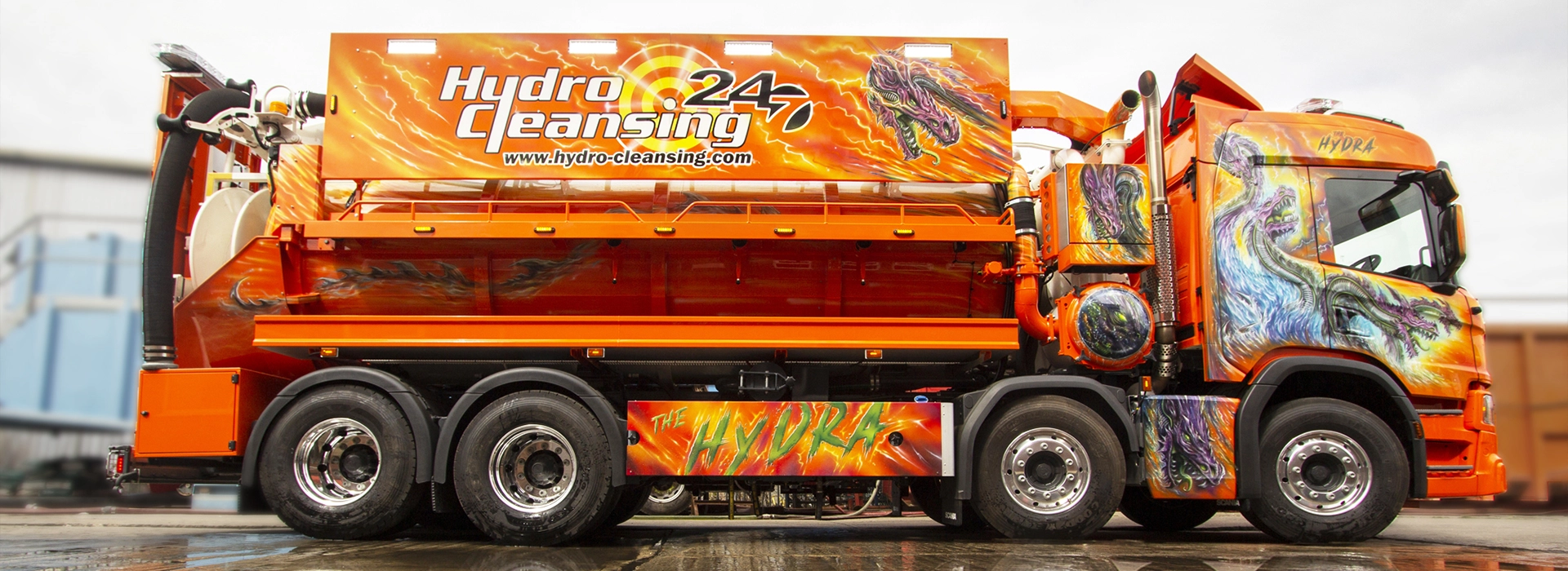 Slurry tanker on site